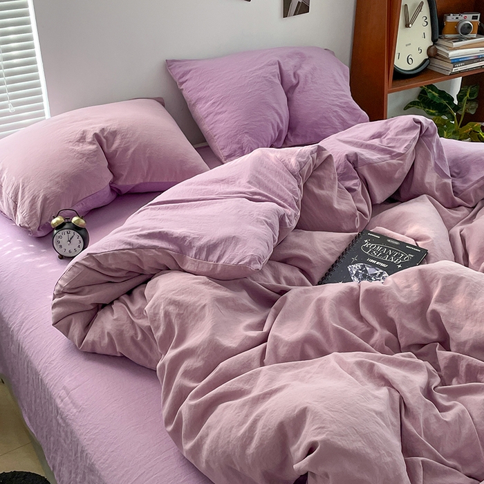91家纺网 家纺一手货源 找家纺 优尚佳生活馆 2025新款ins风超柔褶皱亲肤磨毛水洗棉四件套双拼系列（风格二） 深紫浅紫