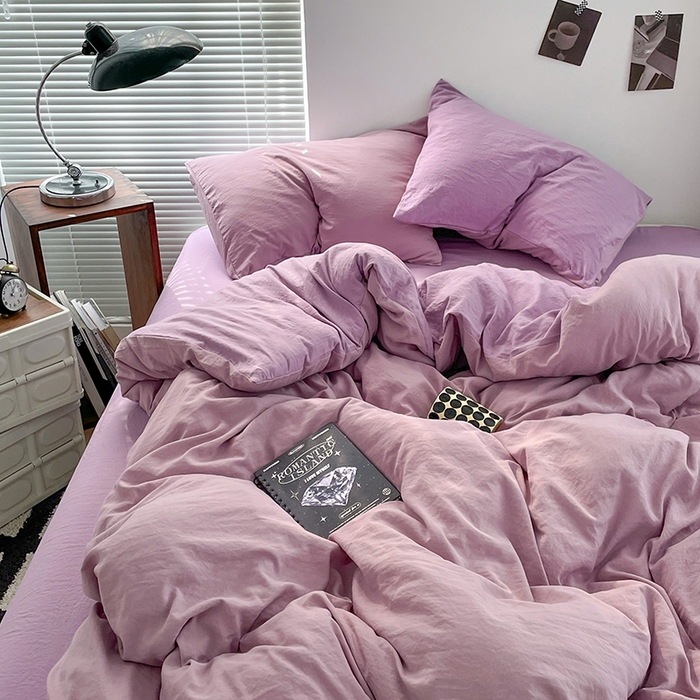 91家纺网 家纺一手货源 找家纺 优尚佳生活馆 2025新款ins风超柔褶皱亲肤磨毛水洗棉四件套双拼系列（风格二） 深紫浅紫