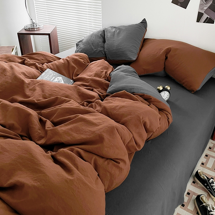 91家纺网 家纺一手货源 找家纺 优尚佳生活馆 2025新款ins风超柔褶皱亲肤磨毛水洗棉四件套双拼系列（风格二） 糖灰