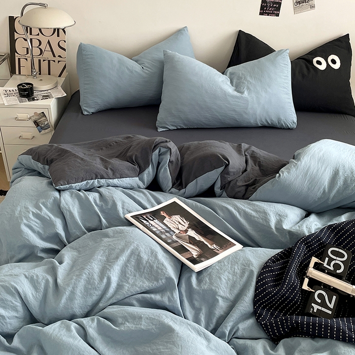 91家纺网 家纺一手货源 找家纺 优尚佳生活馆 2025新款ins风超柔褶皱亲肤磨毛水洗棉四件套双拼系列（风格一） 天蓝灰