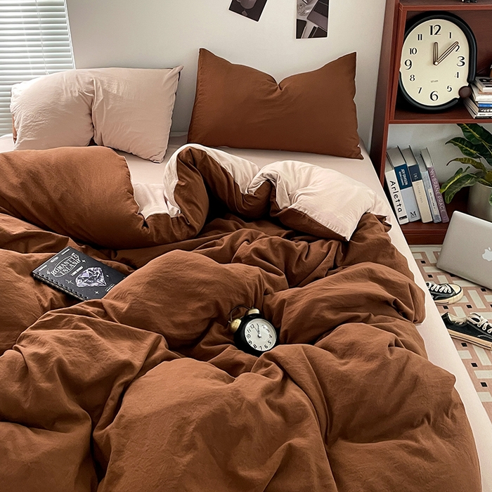 91家纺网 家纺一手货源 找家纺 优尚佳生活馆 2025新款ins风超柔褶皱亲肤磨毛水洗棉四件套双拼系列（风格二） 糖卡