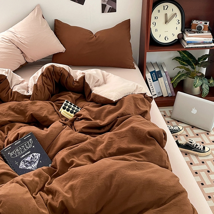 91家纺网 家纺一手货源 找家纺 优尚佳生活馆 2025新款ins风超柔褶皱亲肤磨毛水洗棉四件套双拼系列（风格二） 糖卡