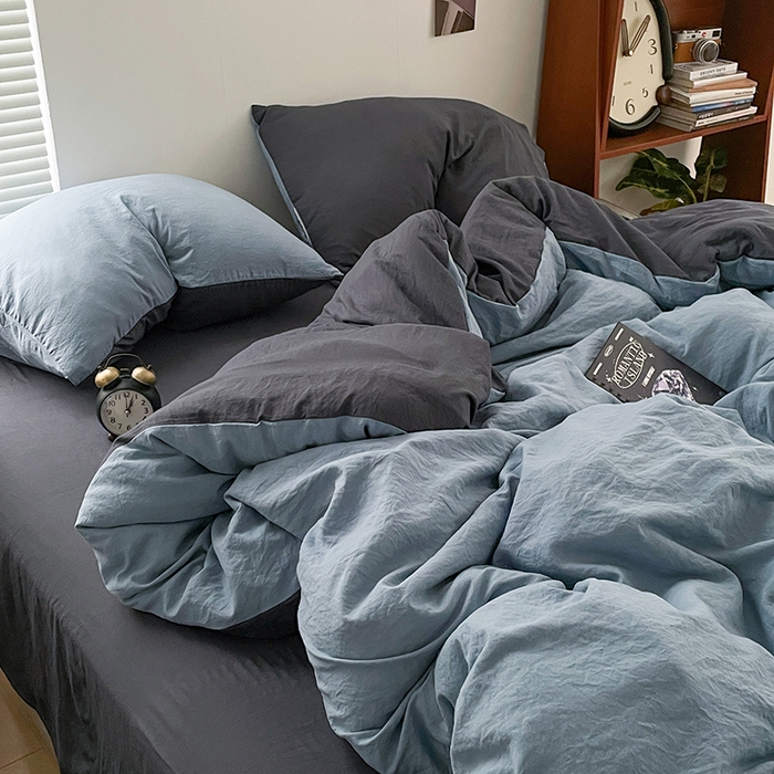 91家纺网 家纺一手货源 找家纺 优尚佳生活馆 2025新款ins风超柔褶皱亲肤磨毛水洗棉四件套双拼系列（风格二） 天蓝灰