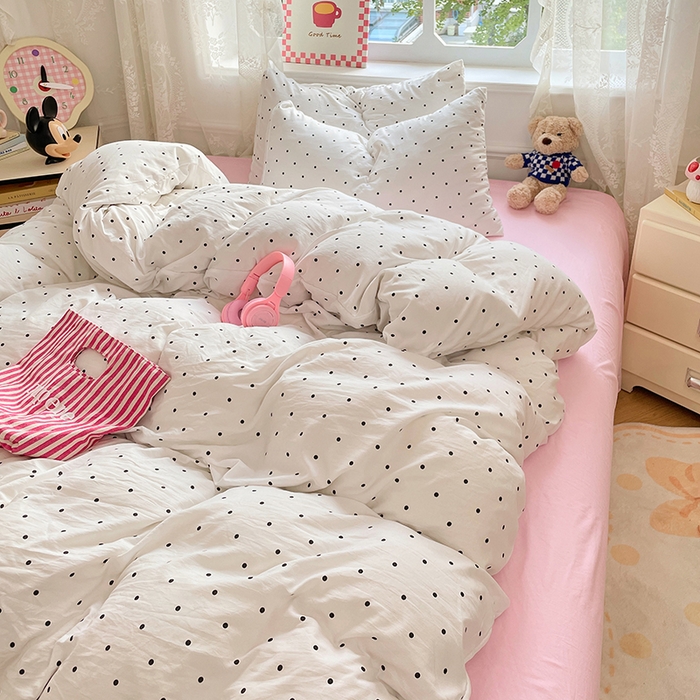 91家纺网 家纺一手货源 找家纺 优尚佳生活馆 2025新款INS风亲肤水洗棉四件套系列-印花 点点温馨