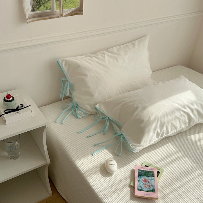 91家纺网 家纺一手货源 找家纺 尺素 2025新款纯棉绑带款ins风博主单枕套全棉成人枕头套纯色蝴蝶结枕芯枕套 绑带枕套   初雪