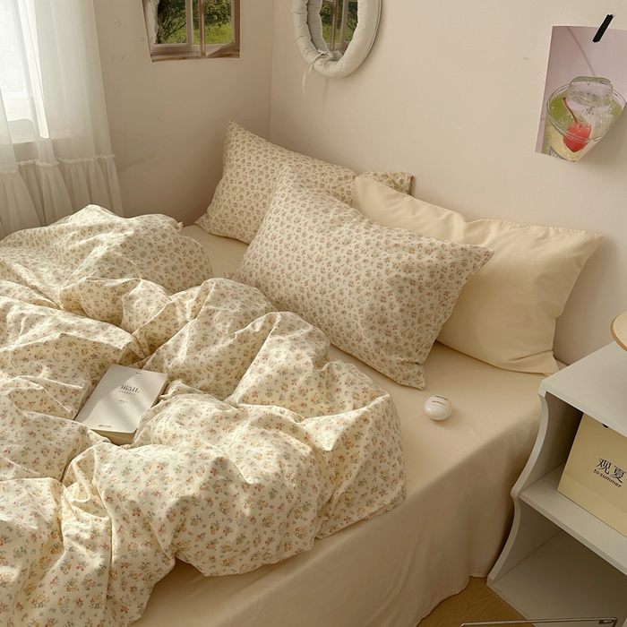 91家纺网 家纺一手货源 找家纺 尺素 2025新款田园小清新纯棉四件套出口韩国ins博主风全棉被套纯色加大床单1.8床笠印花枕套学生宿舍三件套 花似锦 奶白
