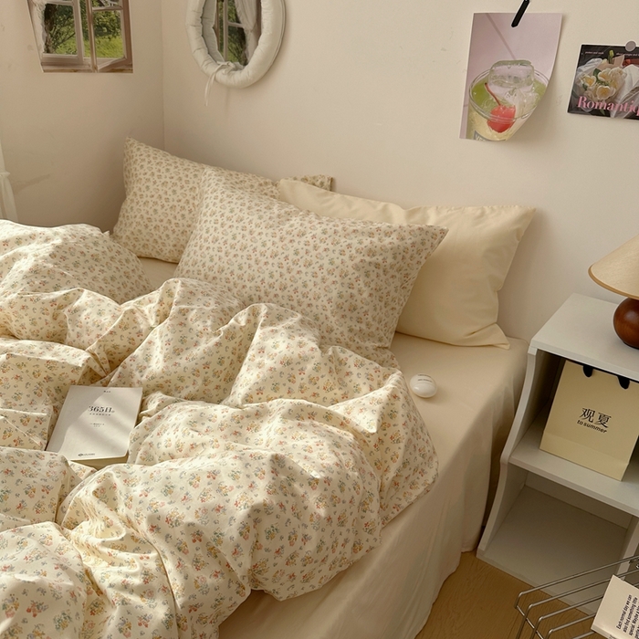 91家纺网 家纺一手货源 找家纺 尺素 2025新款田园小清新纯棉四件套出口韩国ins博主风全棉被套纯色加大床单1.8床笠印花枕套学生宿舍三件套 花似锦 奶白