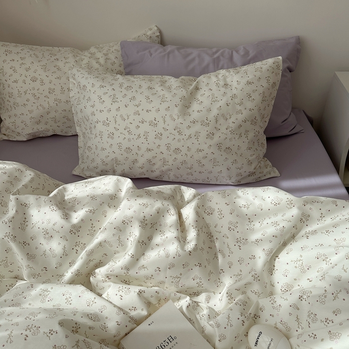 91家纺网 家纺一手货源 找家纺 尺素 2025新款田园小清新纯棉四件套出口韩国ins博主风全棉被套纯色加大床单1.8床笠印花枕套学生宿舍三件套 紫鸢千夏紫