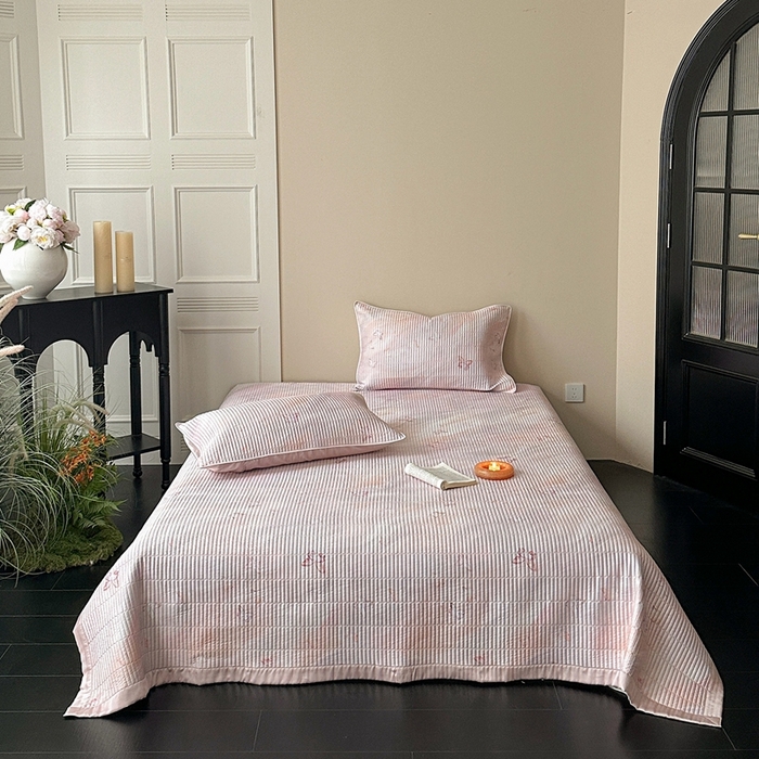 91家纺网 家纺一手货源 找家纺 （总）2025新款幻蝶系列奥地利进口兰精天丝床盖三件套双面可用可搭同款夏被（提供买家秀）