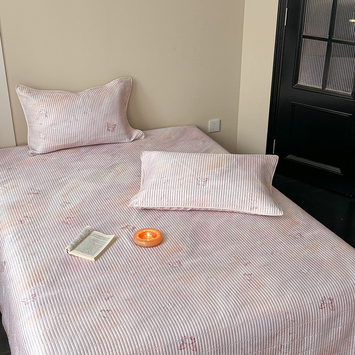 91家纺网 家纺一手货源 找家纺 （总）2025新款幻蝶系列奥地利进口兰精天丝床盖三件套双面可用可搭同款夏被（提供买家秀）