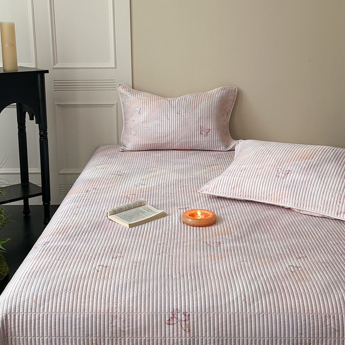 91家纺网 家纺一手货源 找家纺 （总）2025新款幻蝶系列奥地利进口兰精天丝床盖三件套双面可用可搭同款夏被（提供买家秀）