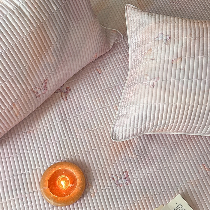 91家纺网 家纺一手货源 找家纺 （总）2025新款幻蝶系列奥地利进口兰精天丝床盖三件套双面可用可搭同款夏被（提供买家秀）