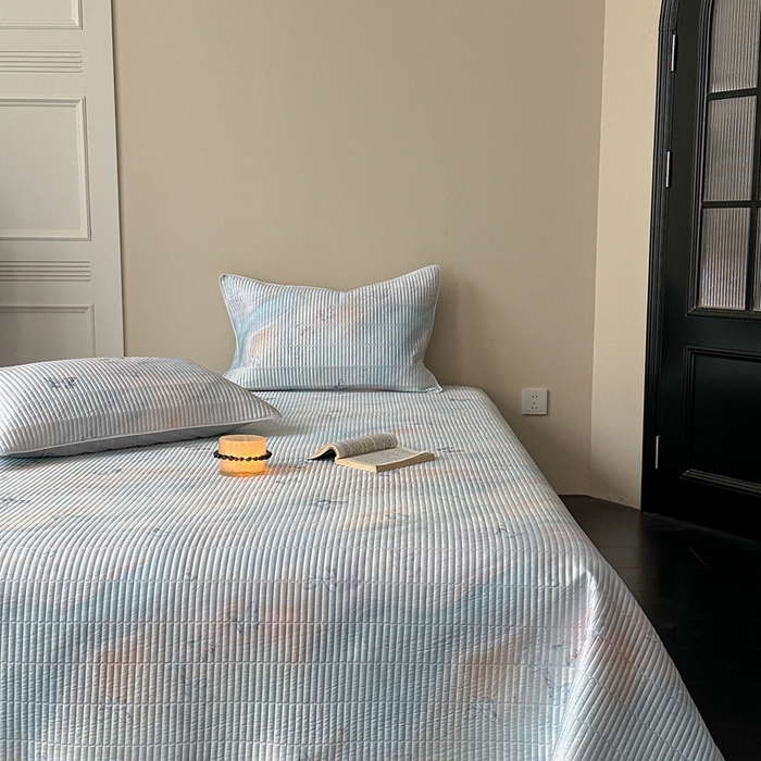 91家纺网 家纺一手货源 找家纺 2025新款幻蝶系列奥地利进口兰精天丝床盖三件套双面可用可搭同款夏被（提供买家秀） 幻蝶-蓝