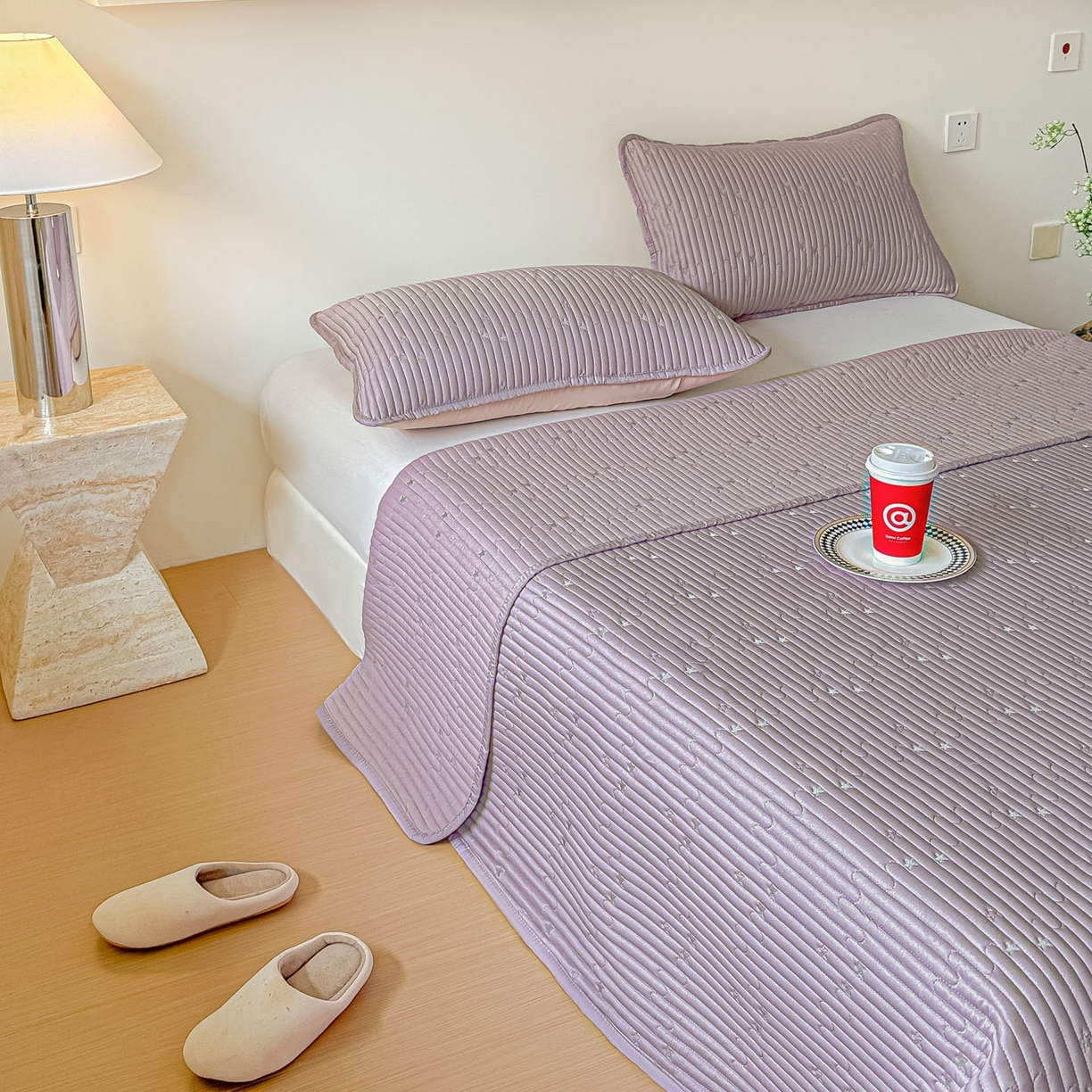 91家纺网 家纺一手货源 找家纺 （总）恒尚居 2025新款莫代尔天丝夏季床盖绗缝星星刺绣夹棉床单三件套