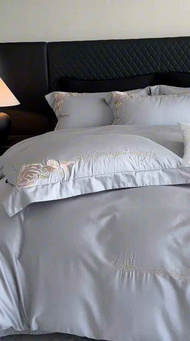 91家纺网 家纺一手货源 找家纺 馨蕊家居 2025新款80SLF奥地利兰精天丝四件套-初禾 天丝初禾-高级灰