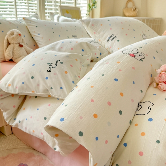 91家纺网 家纺一手货源 找家纺 多品家纺 2025新款ins风水洗棉学生宿舍三件套 波点狗