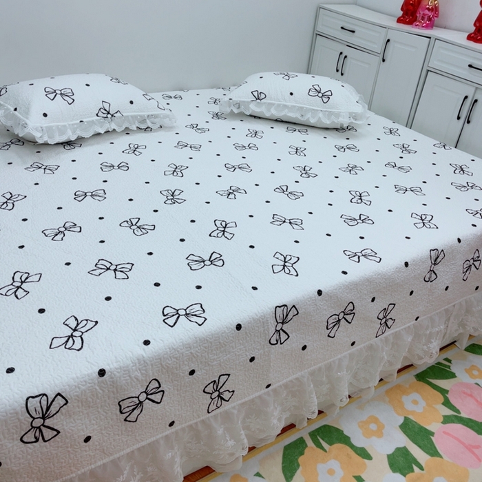 91家纺网 家纺一手货源 找家纺 暖居 2025新款纯棉大蕾丝榻榻米农村大炕盖支持定制 蝴蝶结白仙女款