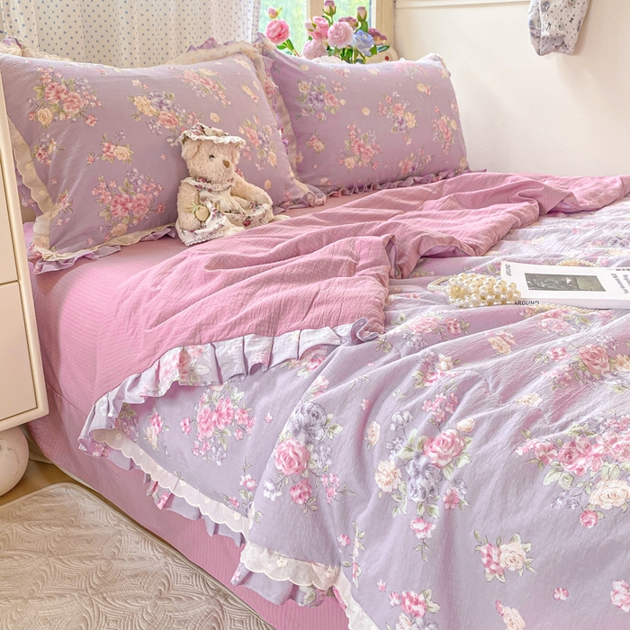 91家纺网 家纺一手货源 找家纺 大麦家纺 2025新款云感双层纱花边夏被四件套 浪漫满屋