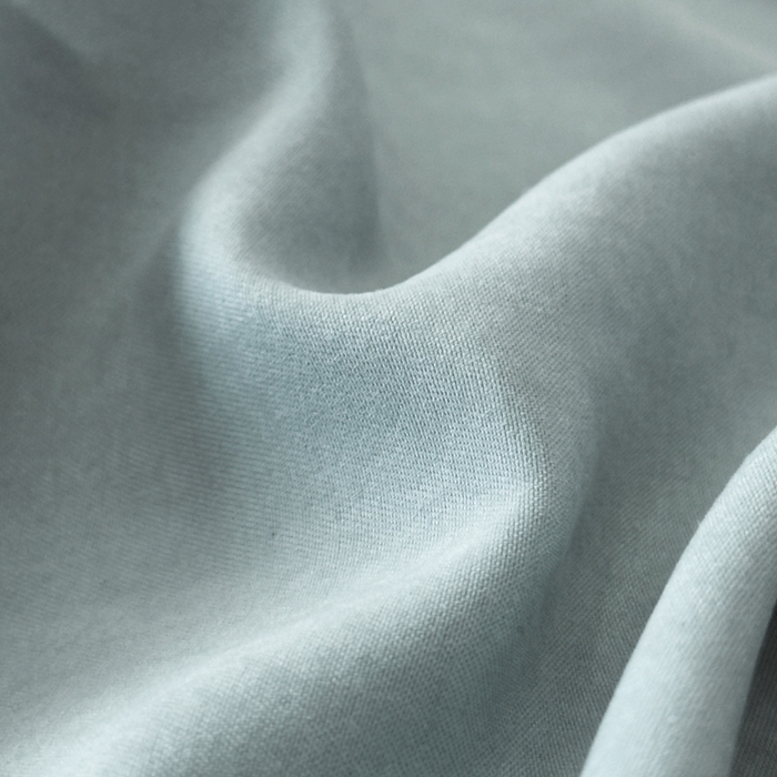 91家纺网 家纺一手货源 找家纺 优梦莱 2025春夏新款抗菌防螨单床单单床单-场景一 浅灰绿