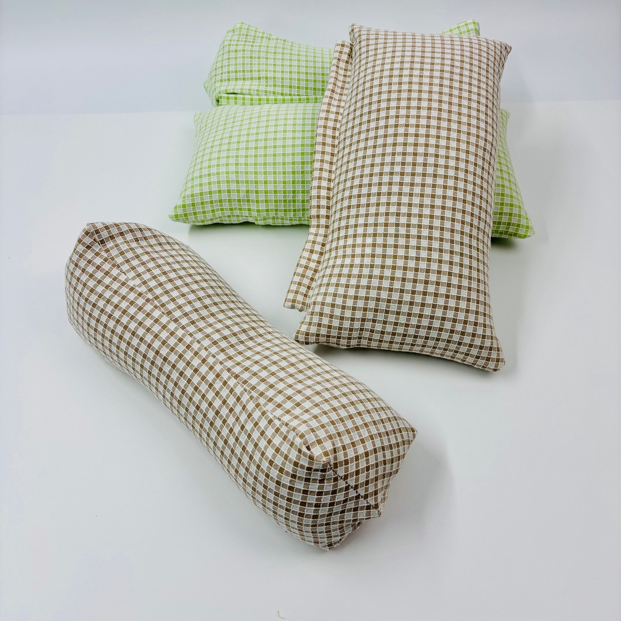 91家纺网 家纺一手货源 找家纺 露函家居 2025新款二合一组合款反牵引荞麦枕（甜荞）枕芯枕头 咖色 三角枕44x14x14cm+方枕42x22x7cm/只