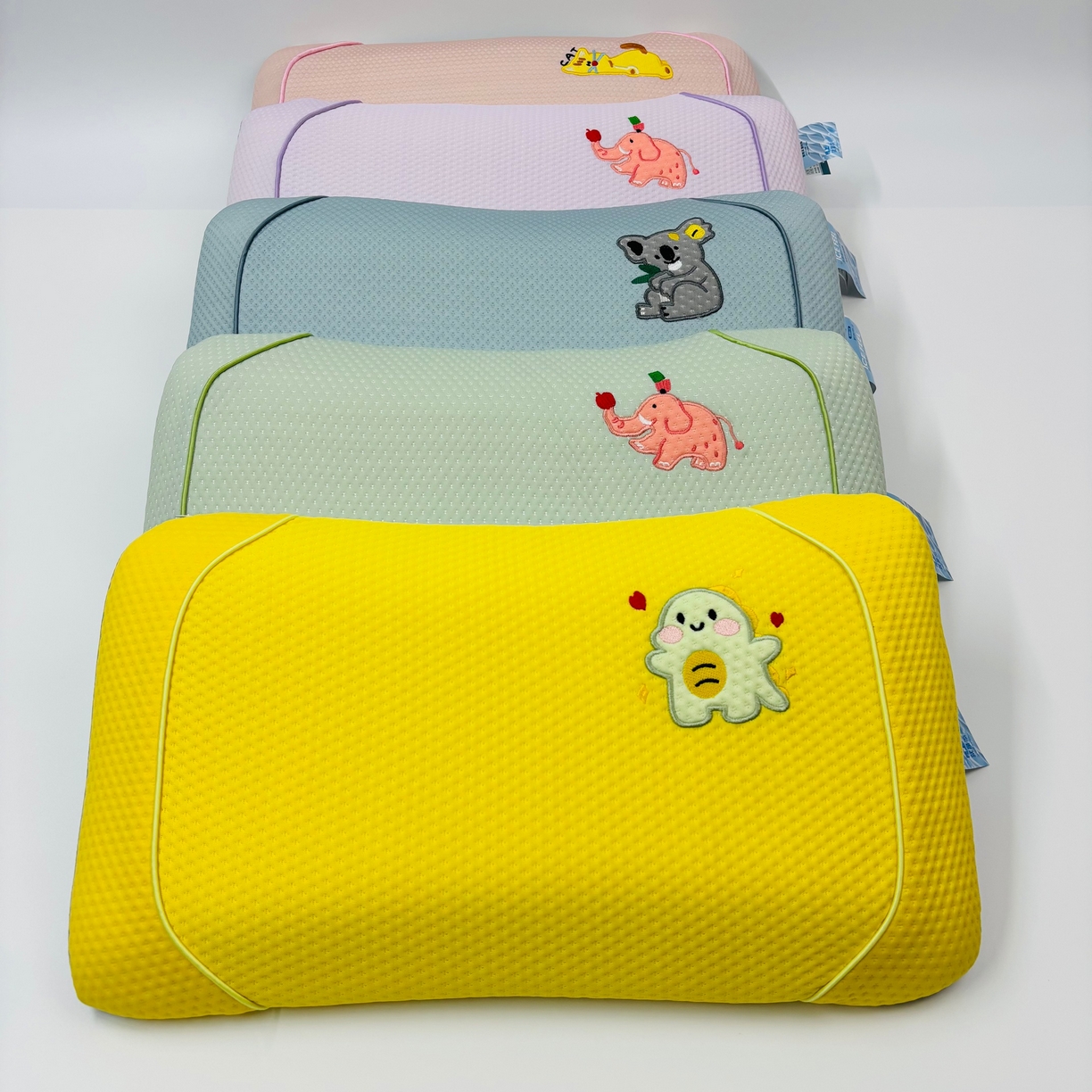 91家纺网 家纺一手货源 找家纺 露函家居 2025新款儿童绣花款凉豆豆美 肤枕枕芯枕头 组合图仅供参考 30x50x5cm/只