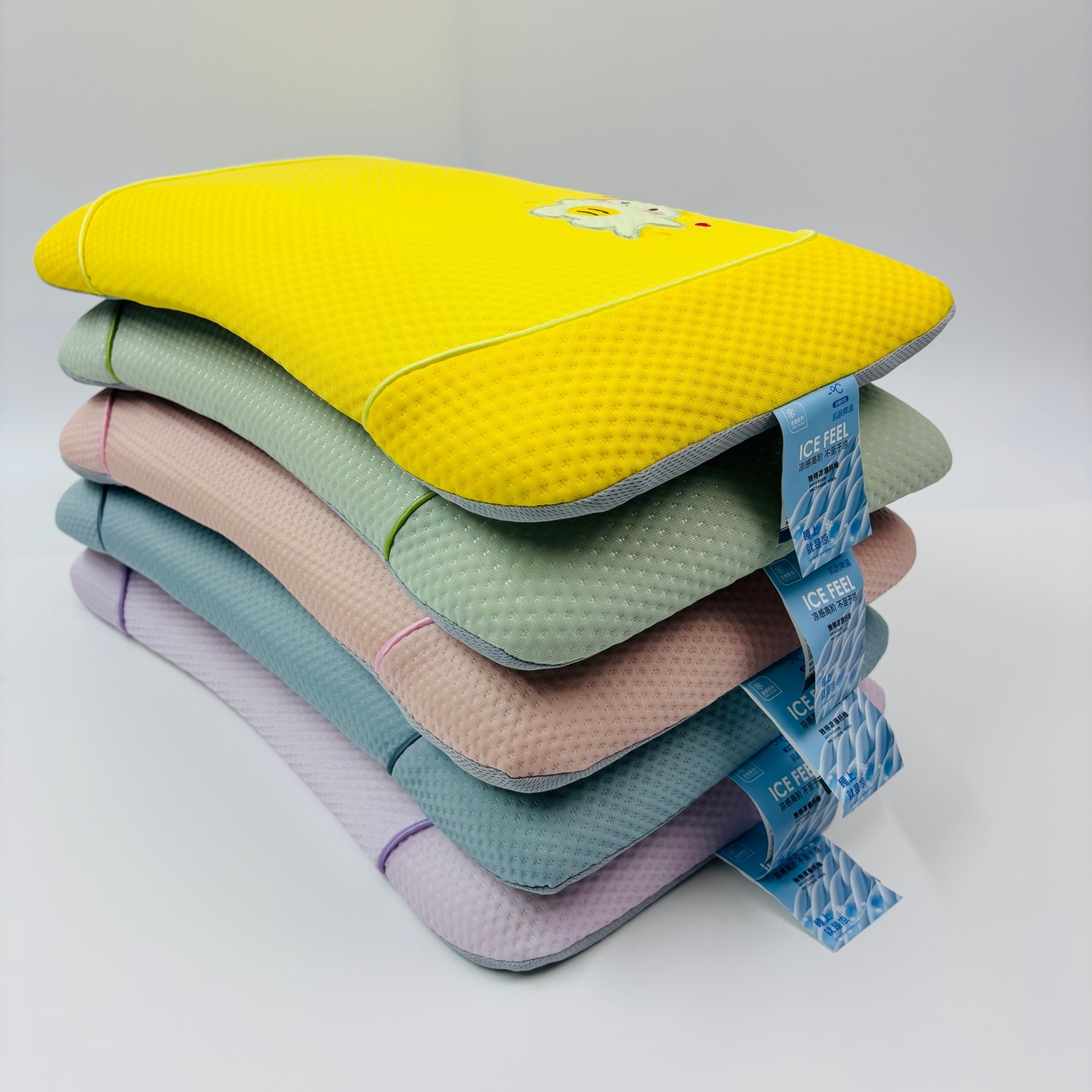 91家纺网 家纺一手货源 找家纺 露函家居 2025新款儿童绣花款凉豆豆美 肤枕枕芯枕头 组合图仅供参考 30x50x5cm/只