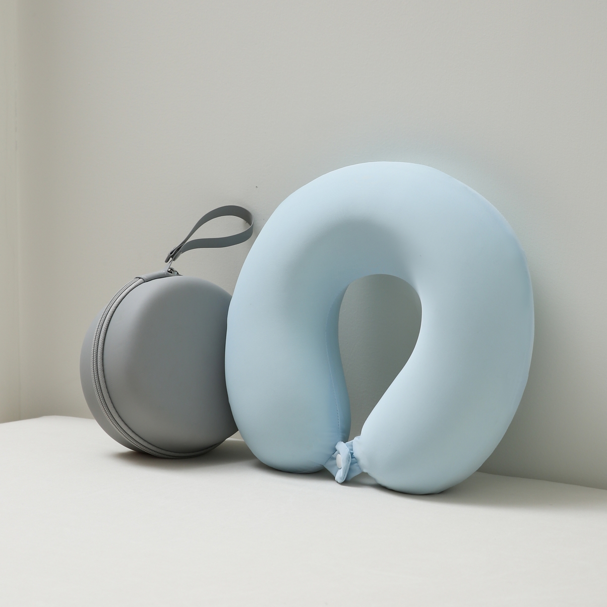 露函家居 ‌2025新款U型大头护颈枕枕芯枕头 天空蓝 29x30cm/只