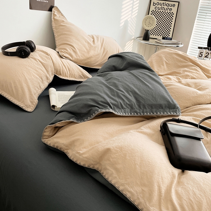 91家纺网 家纺一手货源 找家纺 思诺羽床笠 2025新款水洗棉贝壳边四件套系列 贝壳边+卡其深灰