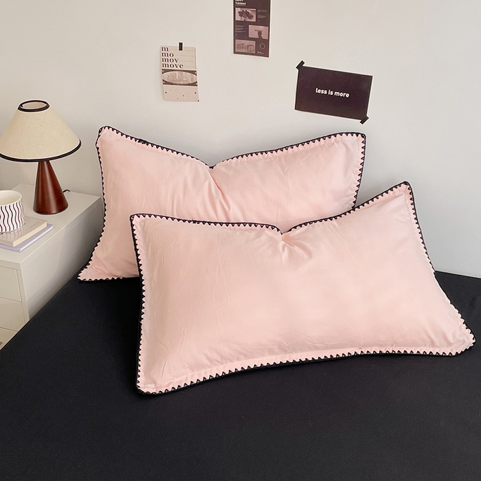 91家纺网 家纺一手货源 找家纺 思诺羽床笠 2025新款水洗棉贝壳边四件套系列 贝壳边+浅粉黑