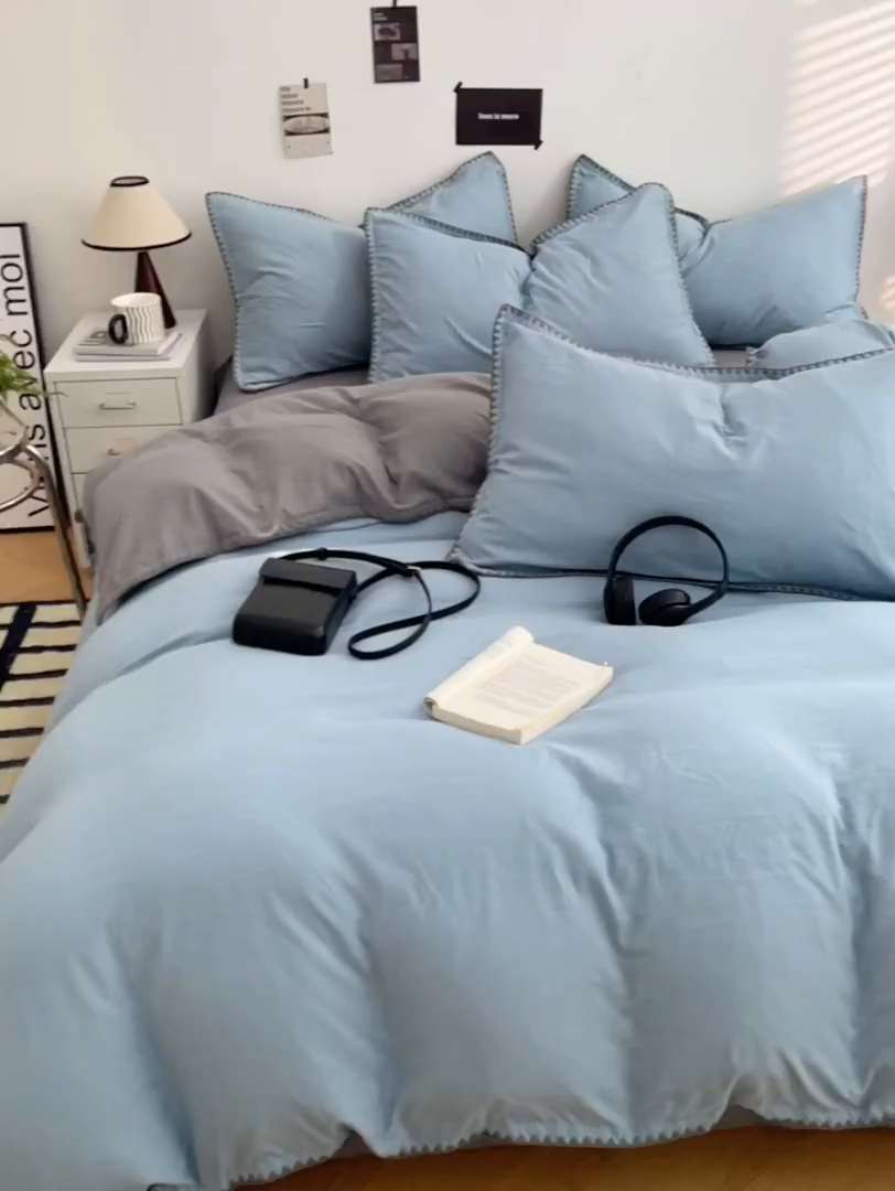 91家纺网 家纺一手货源 找家纺 思诺羽床笠 2025新款水洗棉贝壳边四件套系列 贝壳边-海盐蓝+优雅灰