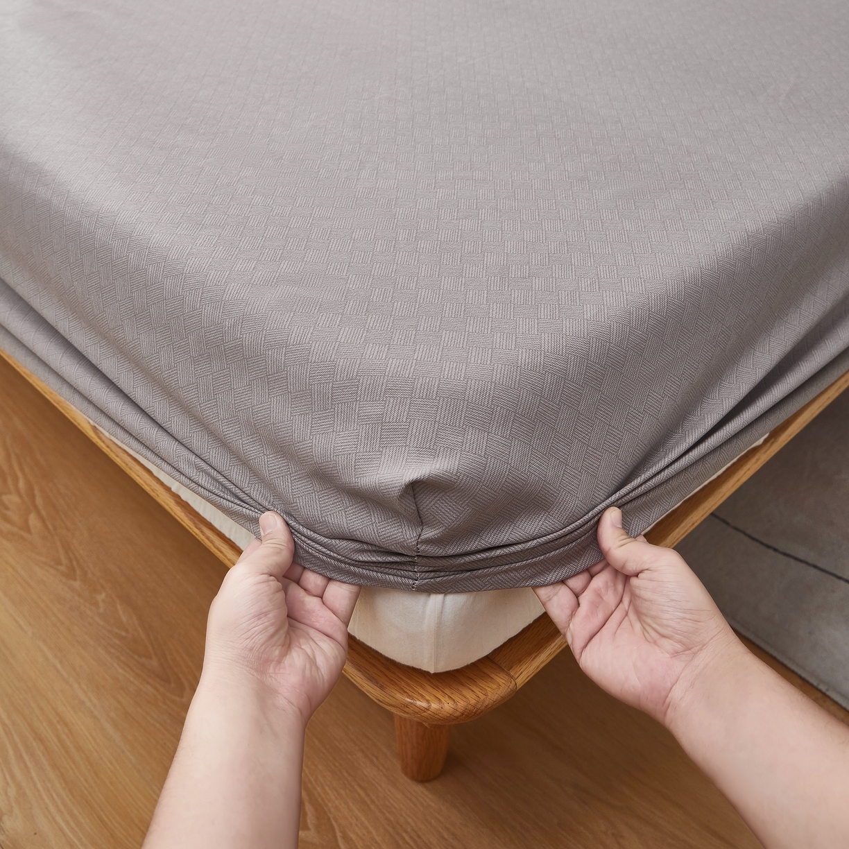 91家纺网 家纺一手货源 找家纺 希廷顿 2025新款床笠款原棉老粗布凉席席子 奢呈星谷