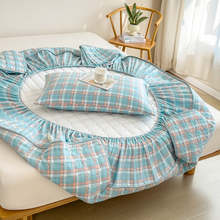 91家纺网 家纺一手货源 找家纺 希廷顿 2025新款色织水洗棉夹棉棉花床笠床笠单件单床笠 青春浅蓝