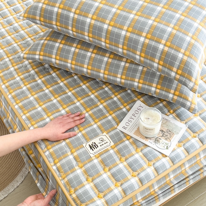 91家纺网 家纺一手货源 找家纺 希廷顿 2025新款色织水洗棉夹棉棉花床笠床笠单件单床笠 心语-咖