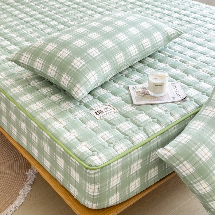 91家纺网 家纺一手货源 找家纺 希廷顿 2025新款色织水洗棉夹棉棉花床笠床笠单件单床笠 心语-绿