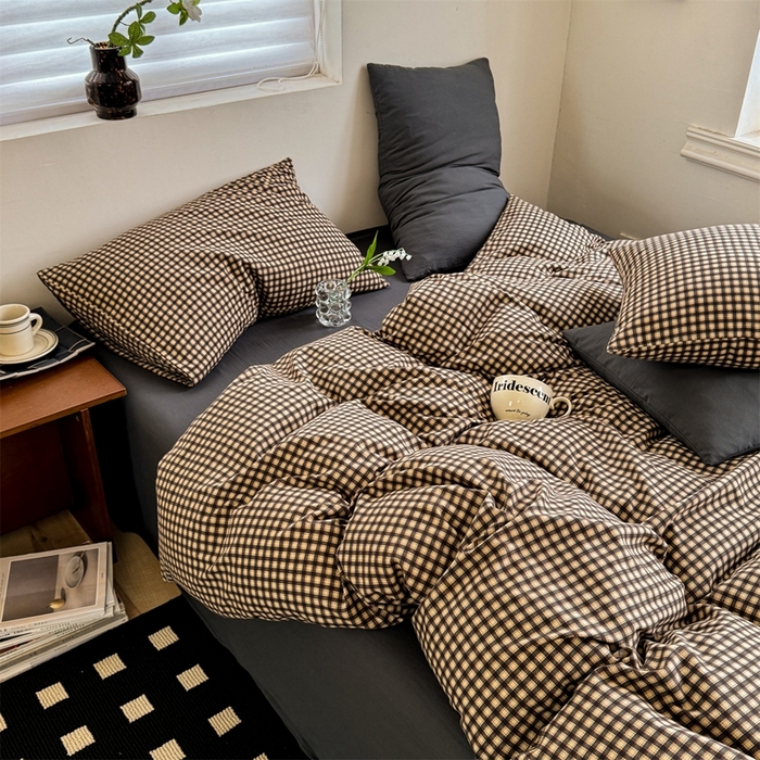 91家纺网 家纺一手货源 找家纺 多品2025新款无印风超柔水洗棉宿舍三件套 黑小格+黑