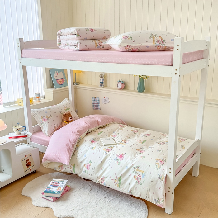 91家纺网 家纺一手货源 找家纺 鑫宇 2025新款全棉纯棉13372宽幅学生上下铺三件套 爱丽丝