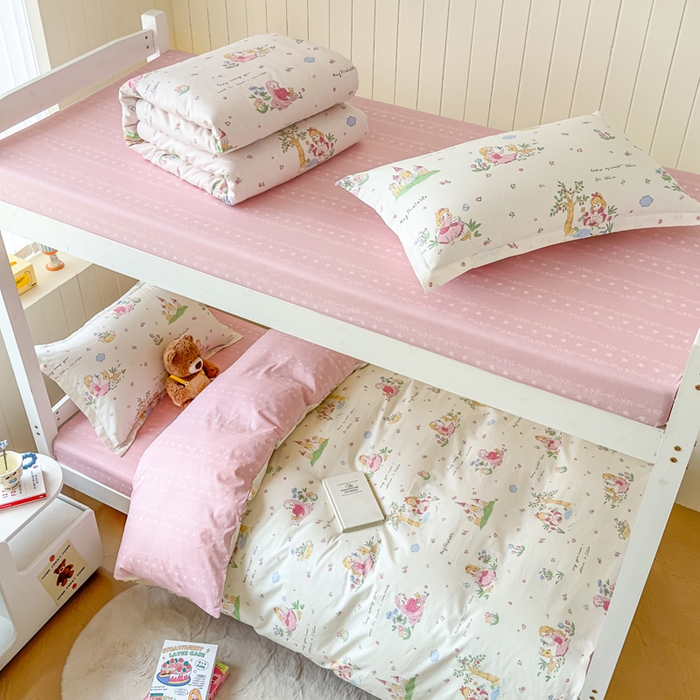 91家纺网 家纺一手货源 找家纺 鑫宇 2025新款全棉纯棉13372宽幅学生上下铺三件套 爱丽丝