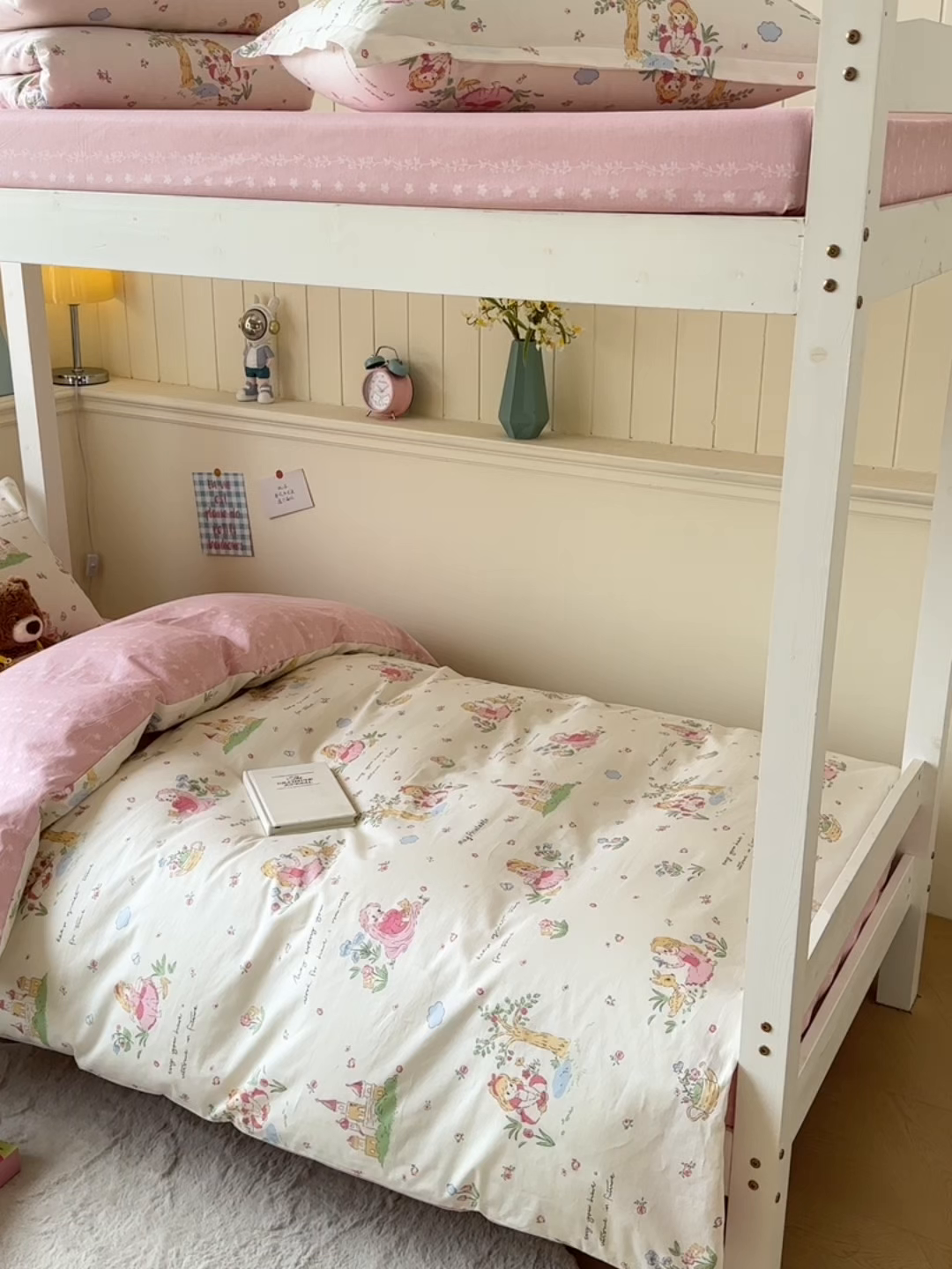 91家纺网 家纺一手货源 找家纺 鑫宇 2025新款全棉纯棉13372宽幅学生上下铺三件套 爱丽丝