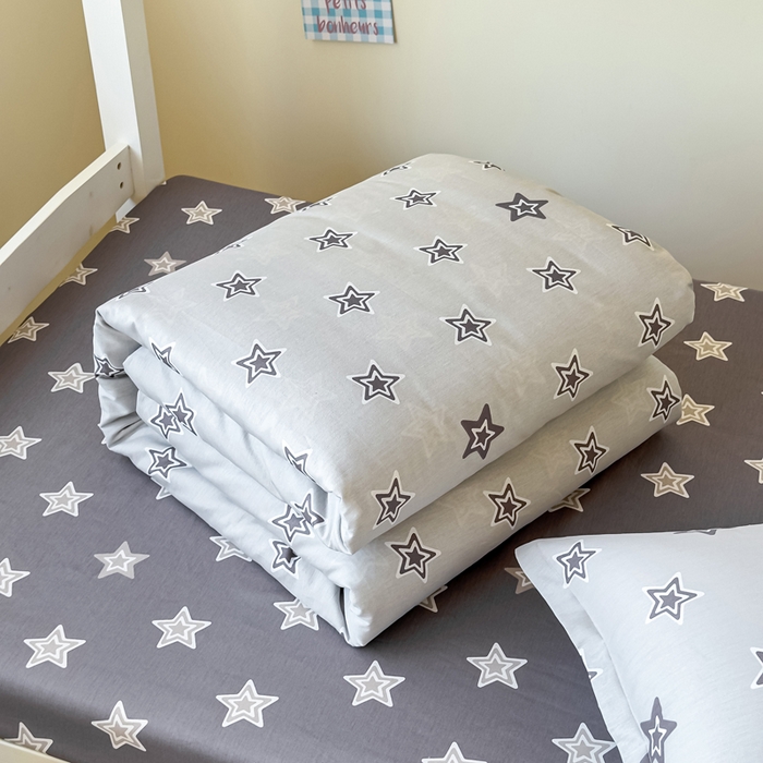 91家纺网 家纺一手货源 找家纺 鑫宇 2025新款全棉纯棉13372宽幅学生上下铺三件套 金吉星