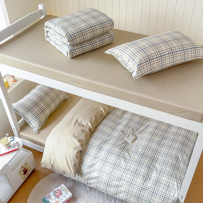 91家纺网 家纺一手货源 找家纺 鑫宇 2025新款全棉纯棉13372宽幅学生上下铺三件套 洛卡时尚