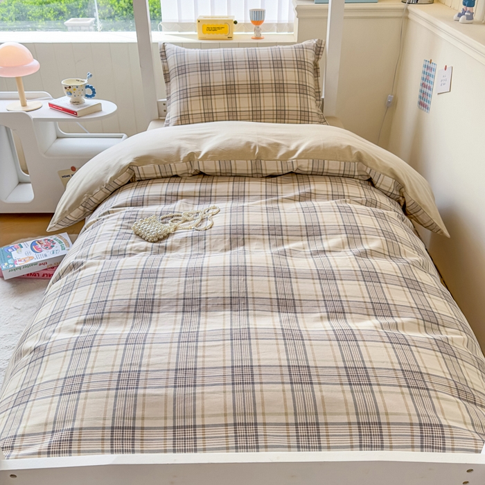 91家纺网 家纺一手货源 找家纺 鑫宇 2025新款全棉纯棉13372宽幅学生上下铺三件套 美拉德