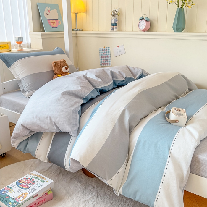 91家纺网 家纺一手货源 找家纺 鑫宇 2025新款全棉纯棉13372宽幅学生上下铺三件套 迷人线条