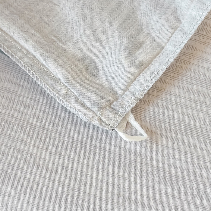 91家纺网 家纺一手货源 找家纺 鑫宇 2025新款全棉纯棉13372宽幅学生上下铺三件套 迷人线条