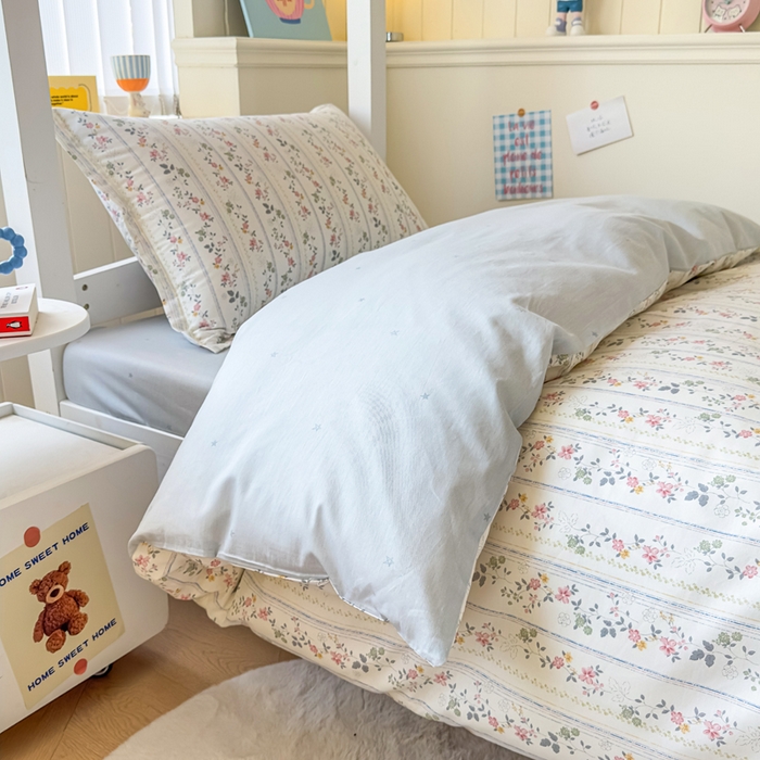 91家纺网 家纺一手货源 找家纺 鑫宇 2025新款全棉纯棉13372宽幅学生上下铺三件套 暮染轻纱