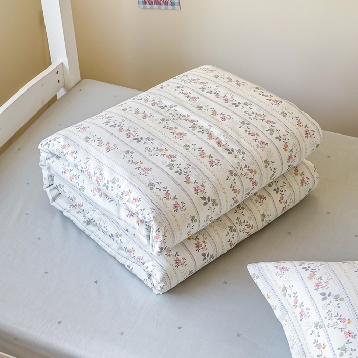 91家纺网 家纺一手货源 找家纺 鑫宇 2025新款全棉纯棉13372宽幅学生上下铺三件套 暮染轻纱