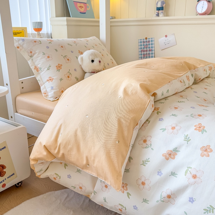 91家纺网 家纺一手货源 找家纺 鑫宇 2025新款全棉纯棉13372宽幅学生上下铺三件套 那朵花开