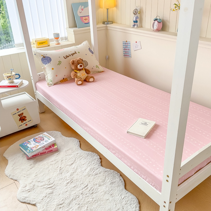 91家纺网 家纺一手货源 找家纺 鑫宇 2025新款全棉纯棉13372宽幅学生上下铺三件套 南瓜派对