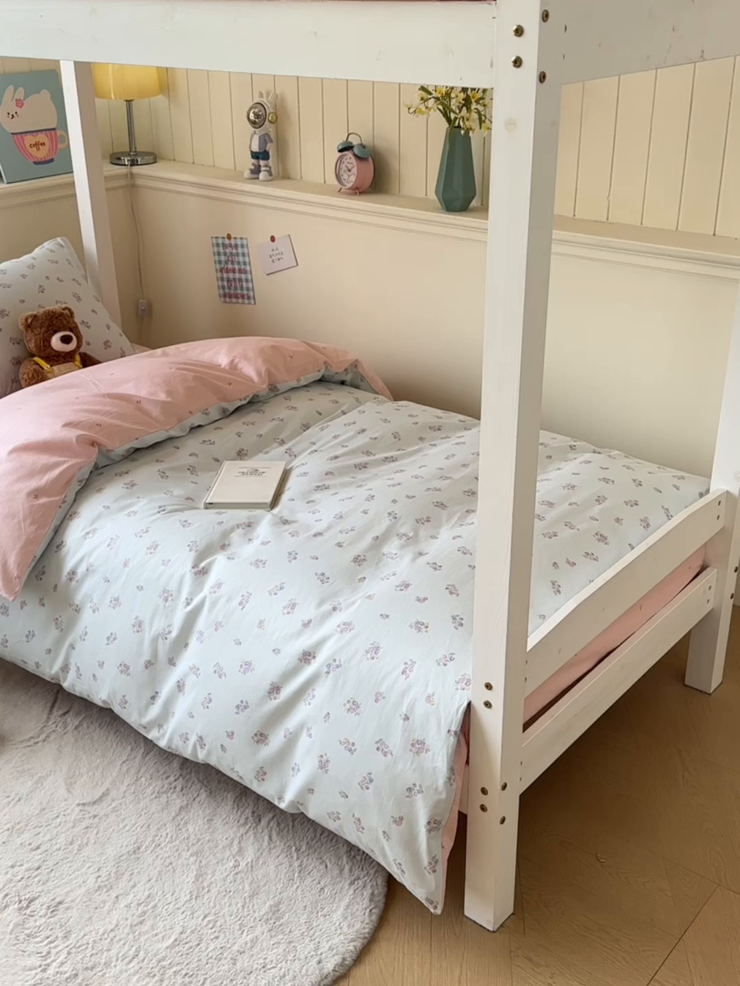 91家纺网 家纺一手货源 找家纺 鑫宇 2025新款全棉纯棉13372宽幅学生上下铺三件套 清风花夏