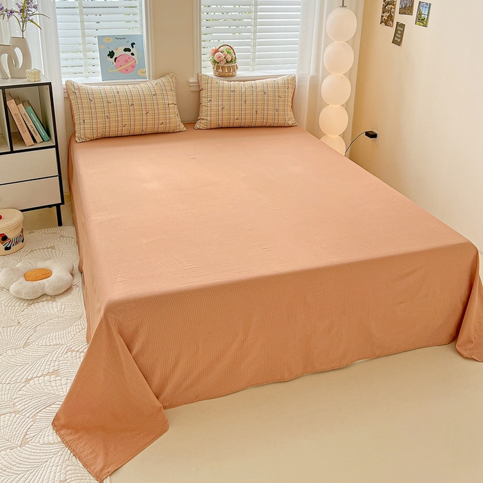 91家纺网 家纺一手货源 找家纺 一比一家纺 2025新款云感皱皱纱简单款夏被夏凉被空调被四件套 樱桃小格