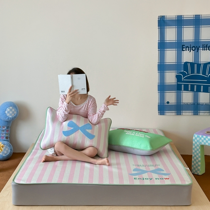 91家纺网 家纺一手货源 找家纺 （总）觅糖2025新款ins冰藤席毛巾绣凉席